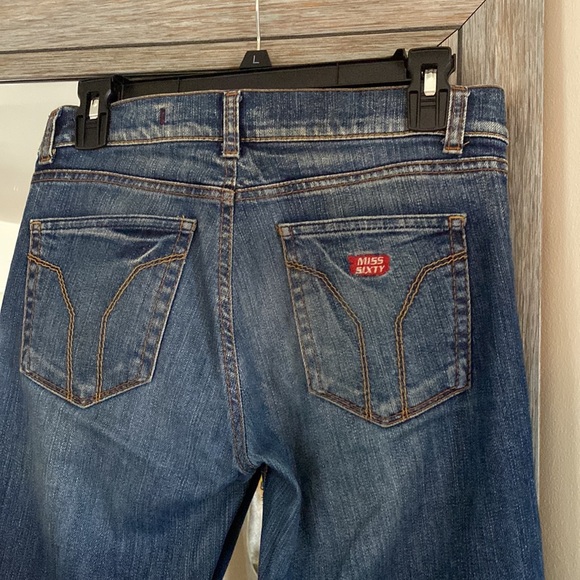 Miss Sixty, 27, Y2K medium wash vintage bootcut jeans, very nice condition!! - Picture 8 of 11